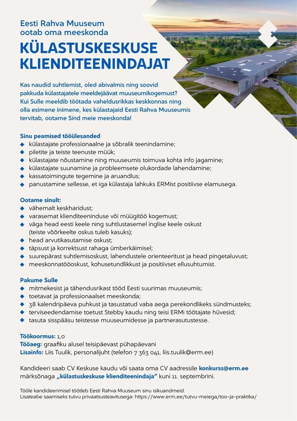 Eesti Rahva Muuseum Külastuskeskuse klienditeenindaja